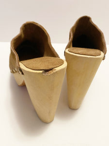 VINTAGE INSPIRED - BROTHER VELLIES PONY HAIR CLOGS