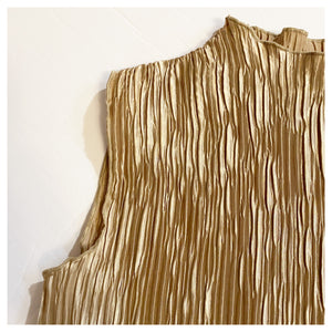 GOLDFINGER PLEATED BLOUSE sz. L