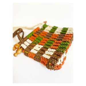 VINTAGE - COLOUR BLOCK MACRAME HANDBAG