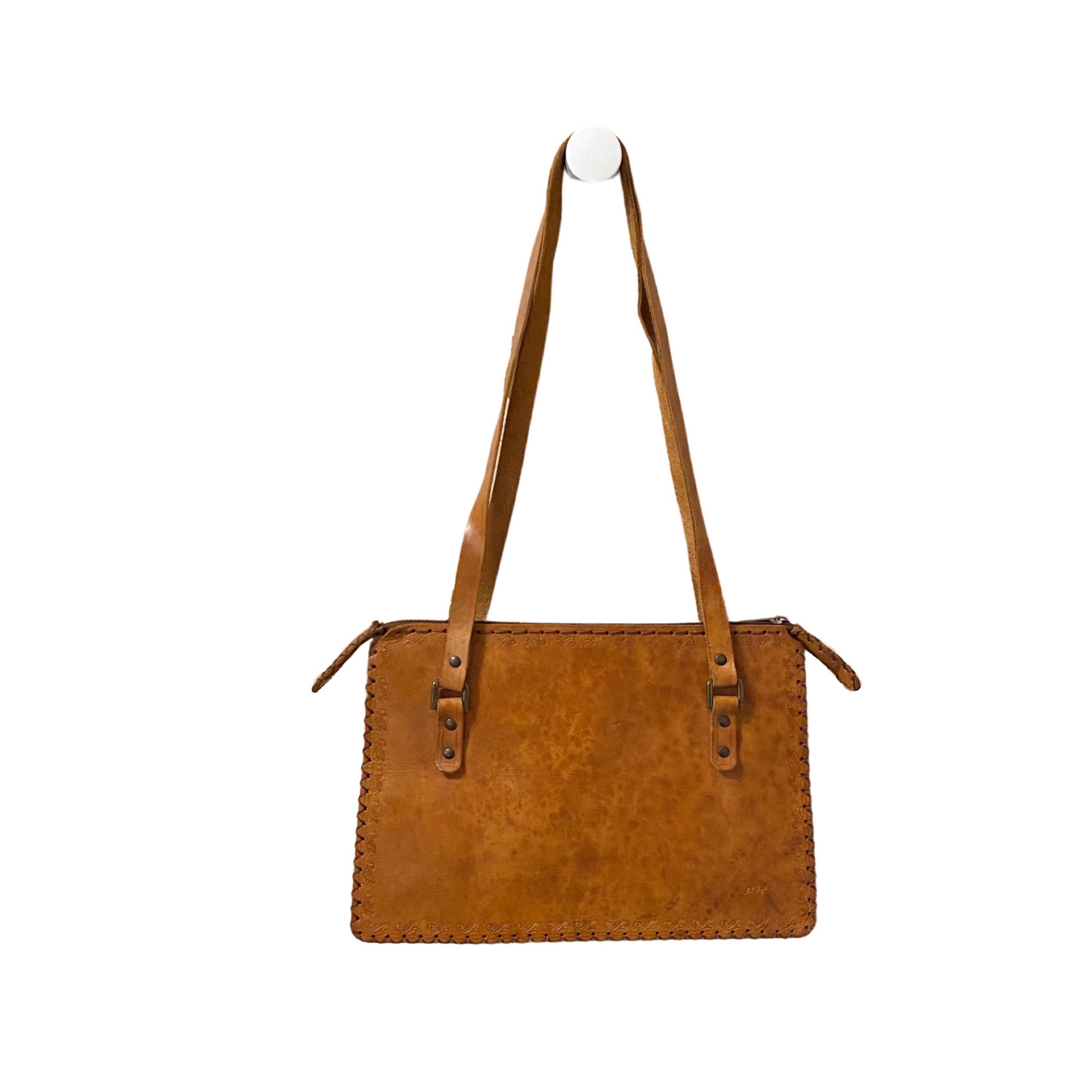 LEATHER TOOLED ENVELOPE STYLE HANDBAG