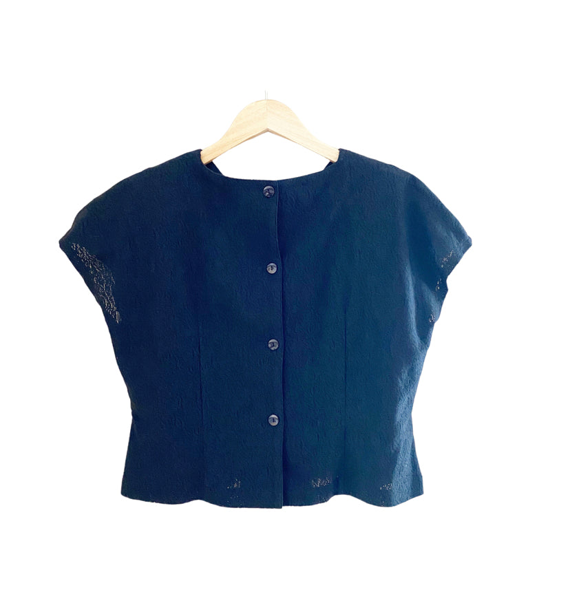 ALL BUTTONED UP BLOUSE sz. 38